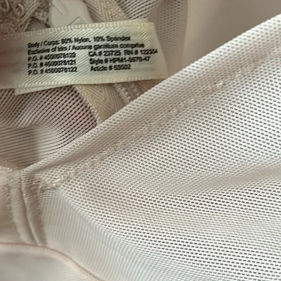 NWOT Babaton slip - Picture 5 of 6